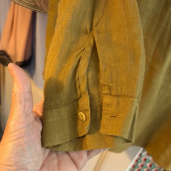 CP Shades Green 3/4 Sleeve Button Down Shirt - Picture 4 of 8